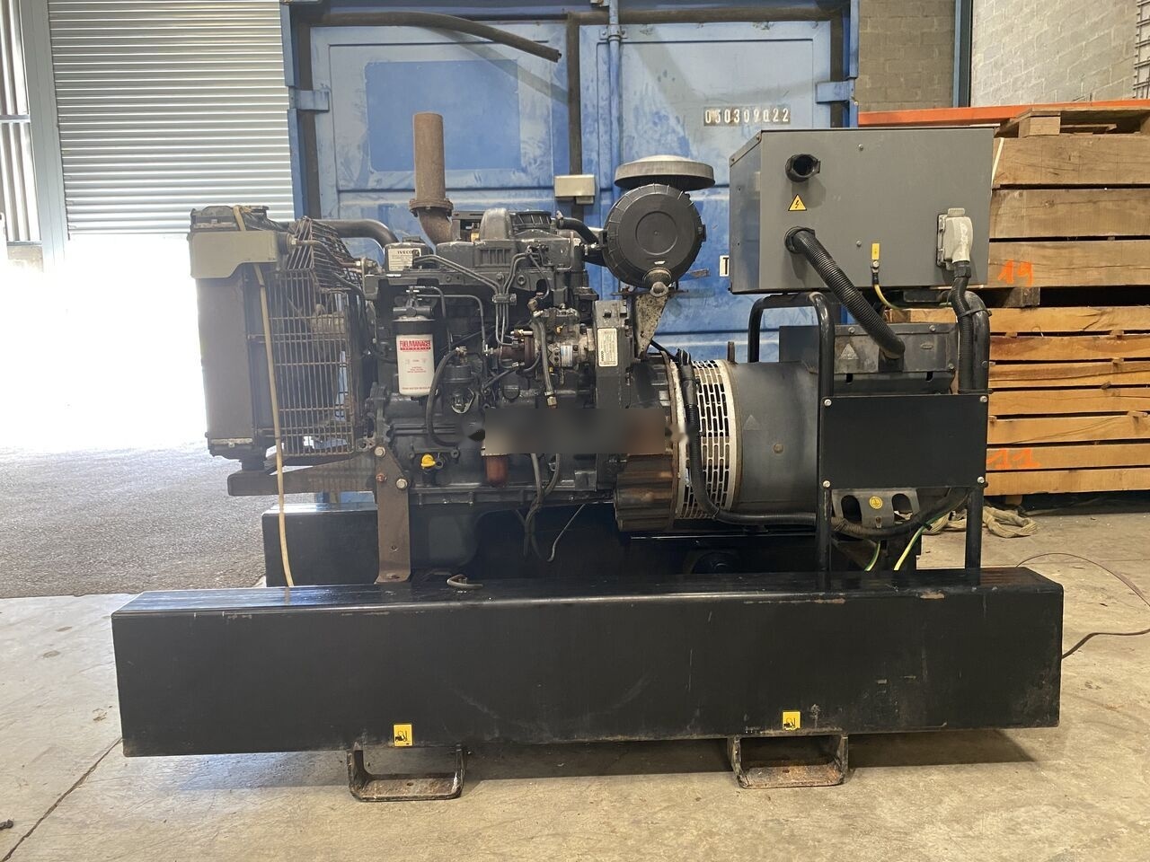 IVECO 60 kVa - Strømgenerator: billede 2 IVECO 60 kVa - Strømgenerator: billede 2