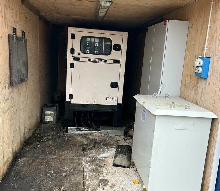 CAT OLYMPIAN XQE150-2 - Strømgenerator: billede 3 CAT OLYMPIAN XQE150-2 - Strømgenerator: billede 3