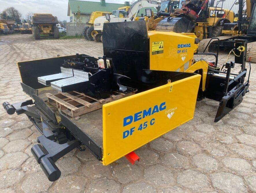 Demag DF-45C - Asfaltudlægger: billede 1 Demag DF-45C - Asfaltudlægger: billede 1