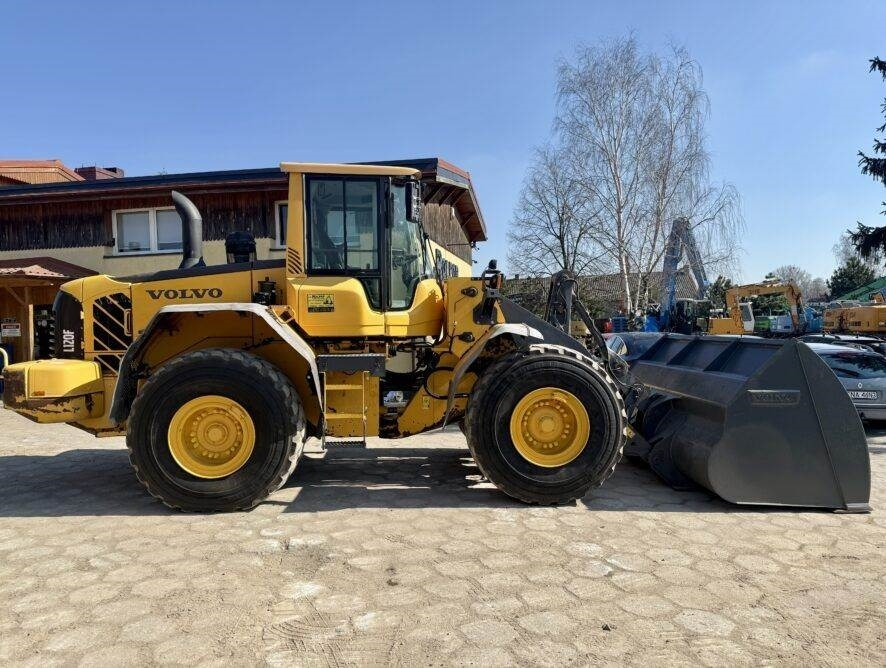 Volvo L120F - Gummihjulslæsser: billede 5 Volvo L120F - Gummihjulslæsser: billede 5