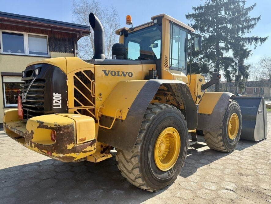 Volvo L120F - Gummihjulslæsser: billede 4 Volvo L120F - Gummihjulslæsser: billede 4