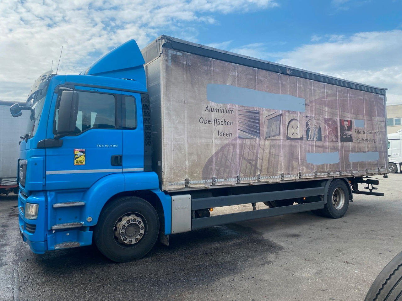 MAN 18.400 8m Lang/10t Nutzlast/2 Stück MAN 18.400 kein 18.440 2 x - Lastbil med presenning: billede 2 MAN 18.400 8m Lang/10t Nutzlast/2 Stück MAN 18.400 kein 18.440 2 x - Lastbil med presenning: billede 2