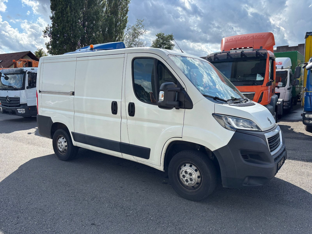 Peugeot Boxer - Små varebil: billede 1 Peugeot Boxer - Små varebil: billede 1