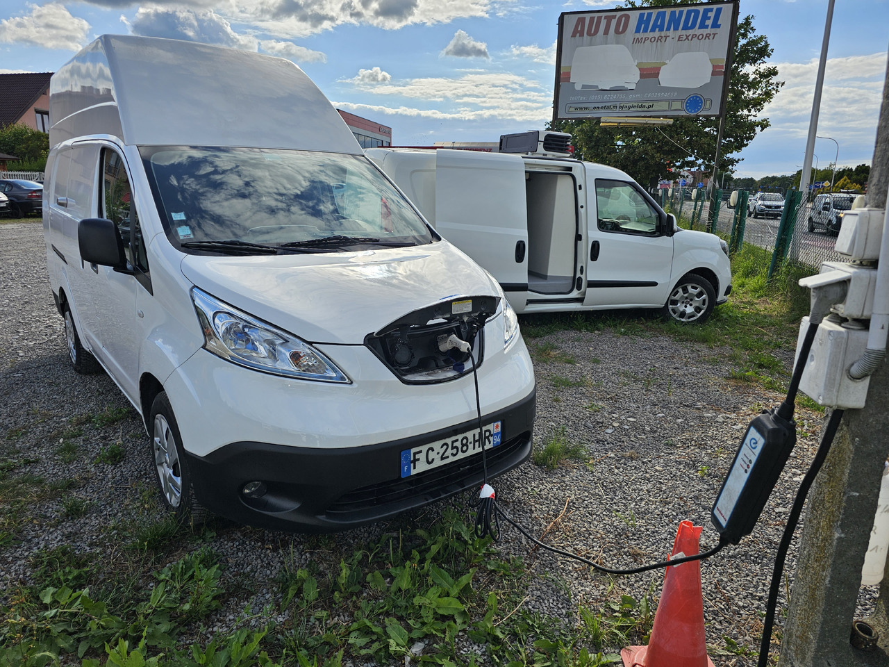 NISSAN E-NV200 ELEKTRYCZNY 40 KV 250 km KLIMA KAMERA - Små varebil, El-varebil: billede 4 NISSAN E-NV200 ELEKTRYCZNY 40 KV 250 km KLIMA KAMERA - Små varebil, El-varebil: billede 4