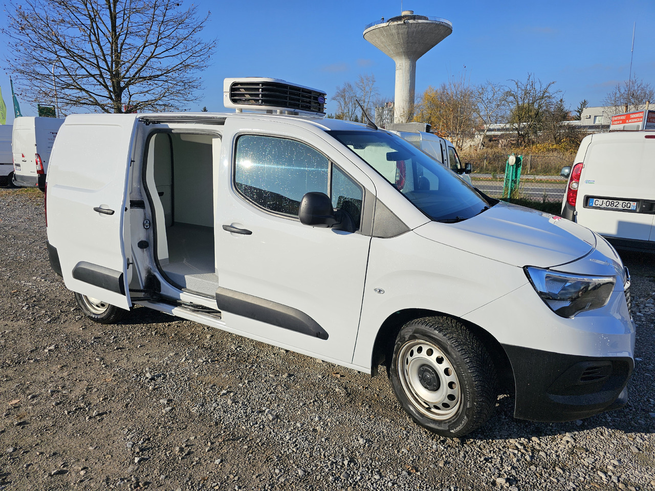 OPEL COMBO MAXI LONG CHLODNIA MROZNIA CARRIER KLIMA EURO6 - Kølebil: billede 4 OPEL COMBO MAXI LONG CHLODNIA MROZNIA CARRIER KLIMA EURO6 - Kølebil: billede 4