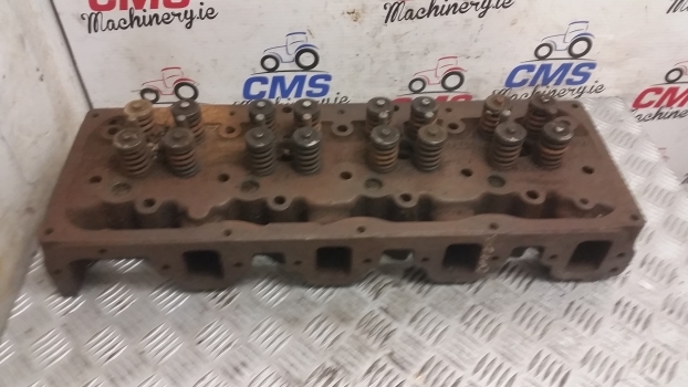 Cummins Engine Cylinder Head 3275441 - Motorhoved for Traktor: billede 1 Cummins Engine Cylinder Head 3275441 - Motorhoved for Traktor: billede 1