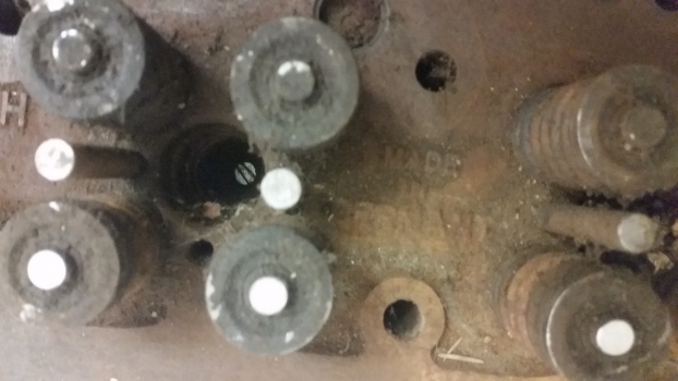 Cummins Engine Cylinder Head 3275441 - Motorhoved for Traktor: billede 4 Cummins Engine Cylinder Head 3275441 - Motorhoved for Traktor: billede 4