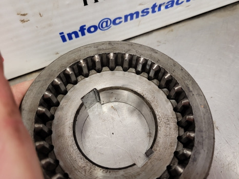 Ford Tw 20 Coupling Sliding Gear Assy D8nn7n072aa, E6nn7n072ca, 83959166 - Transmission: billede 5 Ford Tw 20 Coupling Sliding Gear Assy D8nn7n072aa, E6nn7n072ca, 83959166 - Transmission: billede 5