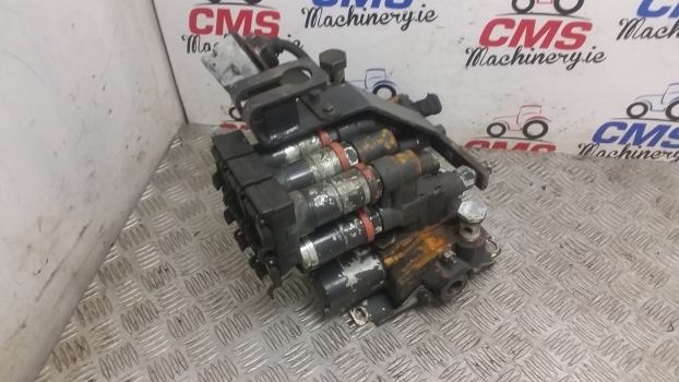 Landini Mythos Series Mythos 115 Spool Valve Valves Assembly - Hydraulisk ventil for Traktor: billede 3 Landini Mythos Series Mythos 115 Spool Valve Valves Assembly - Hydraulisk ventil for Traktor: billede 3