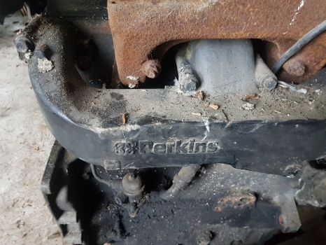 Massey Ferguson 4255, 4245, 3160, 6140, 6150 Engine Intake Manifold 3640983m91 - Indsugningsmanifold for Traktor: billede 2 Massey Ferguson 4255, 4245, 3160, 6140, 6150 Engine Intake Manifold 3640983m91 - Indsugningsmanifold for Traktor: billede 2