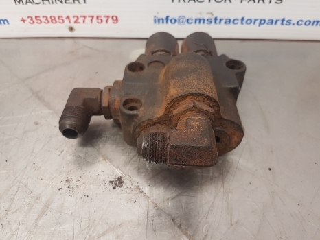 Massey Ferguson 5455 Hydraulic Pressure Valve Body 3794879m3 - Hydraulisk ventil for Traktor: billede 4 Massey Ferguson 5455 Hydraulic Pressure Valve Body 3794879m3 - Hydraulisk ventil for Traktor: billede 4