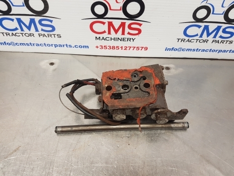 Massey Ferguson 675, 399, 372n, 375, 4225, 4255 Hydraulic Valve Assy 1679099m95 - Hydraulisk ventil for Traktor: billede 4 Massey Ferguson 675, 399, 372n, 375, 4225, 4255 Hydraulic Valve Assy 1679099m95 - Hydraulisk ventil for Traktor: billede 4