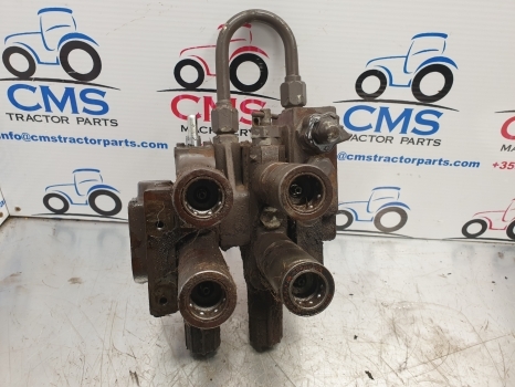 Massey Ferguson Hydraulic Spool Valves 3616205m91, 3582523m1, 3582517m1 - Hydraulisk ventil for Traktor: billede 1 Massey Ferguson Hydraulic Spool Valves 3616205m91, 3582523m1, 3582517m1 - Hydraulisk ventil for Traktor: billede 1