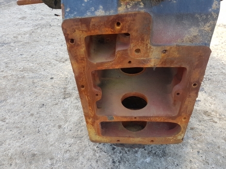 New Holland Tm130, Tm120, Tm140 Transmission Housing 47125398, 44985001 - Gearkasse for Traktor: billede 5 New Holland Tm130, Tm120, Tm140 Transmission Housing 47125398, 44985001 - Gearkasse for Traktor: billede 5