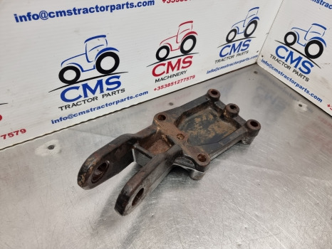 Valtra 6400, 6000, 8000, T1, N, Stabiliser Bracket Rh V34158000, 34158000 - Affjedring: billede 2 Valtra 6400, 6000, 8000, T1, N, Stabiliser Bracket Rh V34158000, 34158000 - Affjedring: billede 2