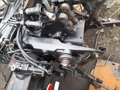 Valtra 6400, 6100, 6200, 6300 Crossshaft Arm Lhs V33333500, Tb0562 - Affjedring: billede 1 Valtra 6400, 6100, 6200, 6300 Crossshaft Arm Lhs V33333500, Tb0562 - Affjedring: billede 1