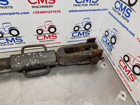 Valtra S230, S240, S260, S280, Levelling Box V34585900 - Affjedring: billede 2 Valtra S230, S240, S260, S280, Levelling Box V34585900 - Affjedring: billede 2