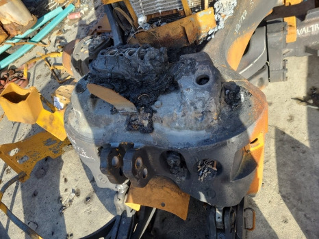 Valtra S374 Front Linkage And Pto Kit 4385012m93, 4385013m2, 4274872m92 - Affjedring: billede 2 Valtra S374 Front Linkage And Pto Kit 4385012m93, 4385013m2, 4274872m92 - Affjedring: billede 2