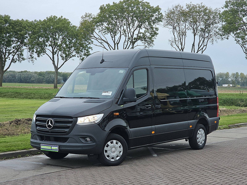Mercedes-Benz Sprinter 317 L2H2 Mbux 360camera! - Varevogn: billede 2 Mercedes-Benz Sprinter 317 L2H2 Mbux 360camera! - Varevogn: billede 2
