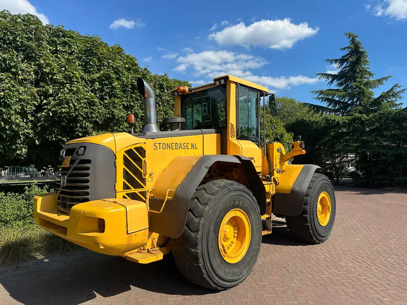Volvo L120 F - Gummihjulslæsser: billede 4 Volvo L120 F - Gummihjulslæsser: billede 4