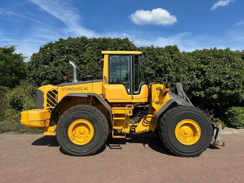 Volvo L120 F - Gummihjulslæsser: billede 5 Volvo L120 F - Gummihjulslæsser: billede 5