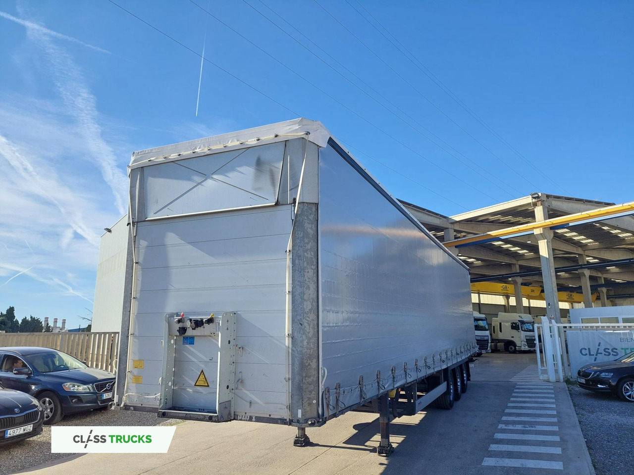 Schmitz Cargobull SCS24/L Varios - Gardintrailer: billede 1 Schmitz Cargobull SCS24/L Varios - Gardintrailer: billede 1