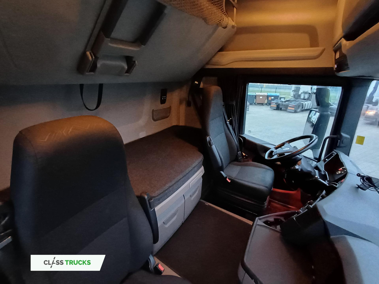 Trækker Scania R460 CR20H Adaptive Cruise Control: billede 9 Trækker Scania R460 CR20H Adaptive Cruise Control: billede 9