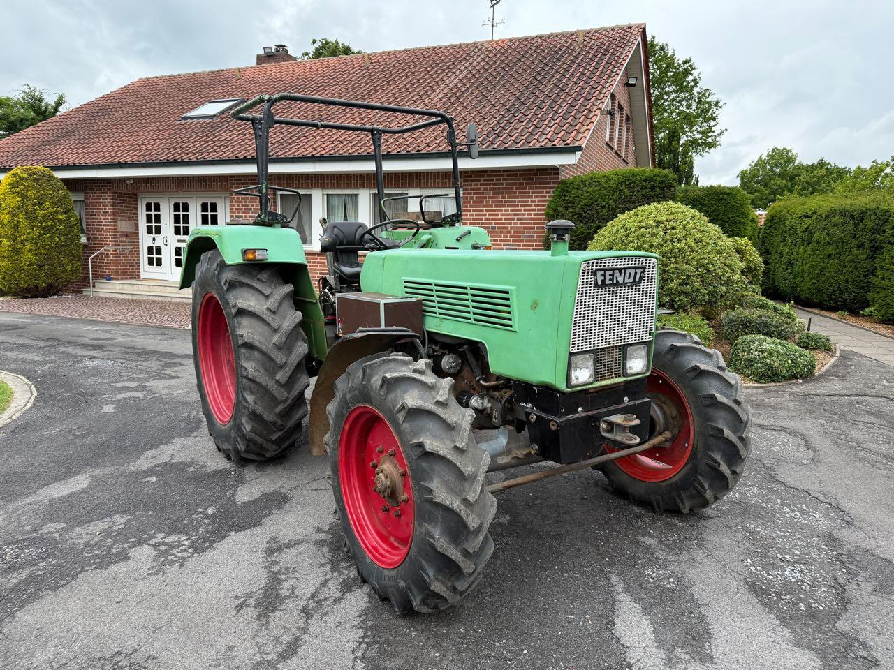Fendt Farmer 106 (FWA 268S) - Traktor: billede 1 Fendt Farmer 106 (FWA 268S) - Traktor: billede 1
