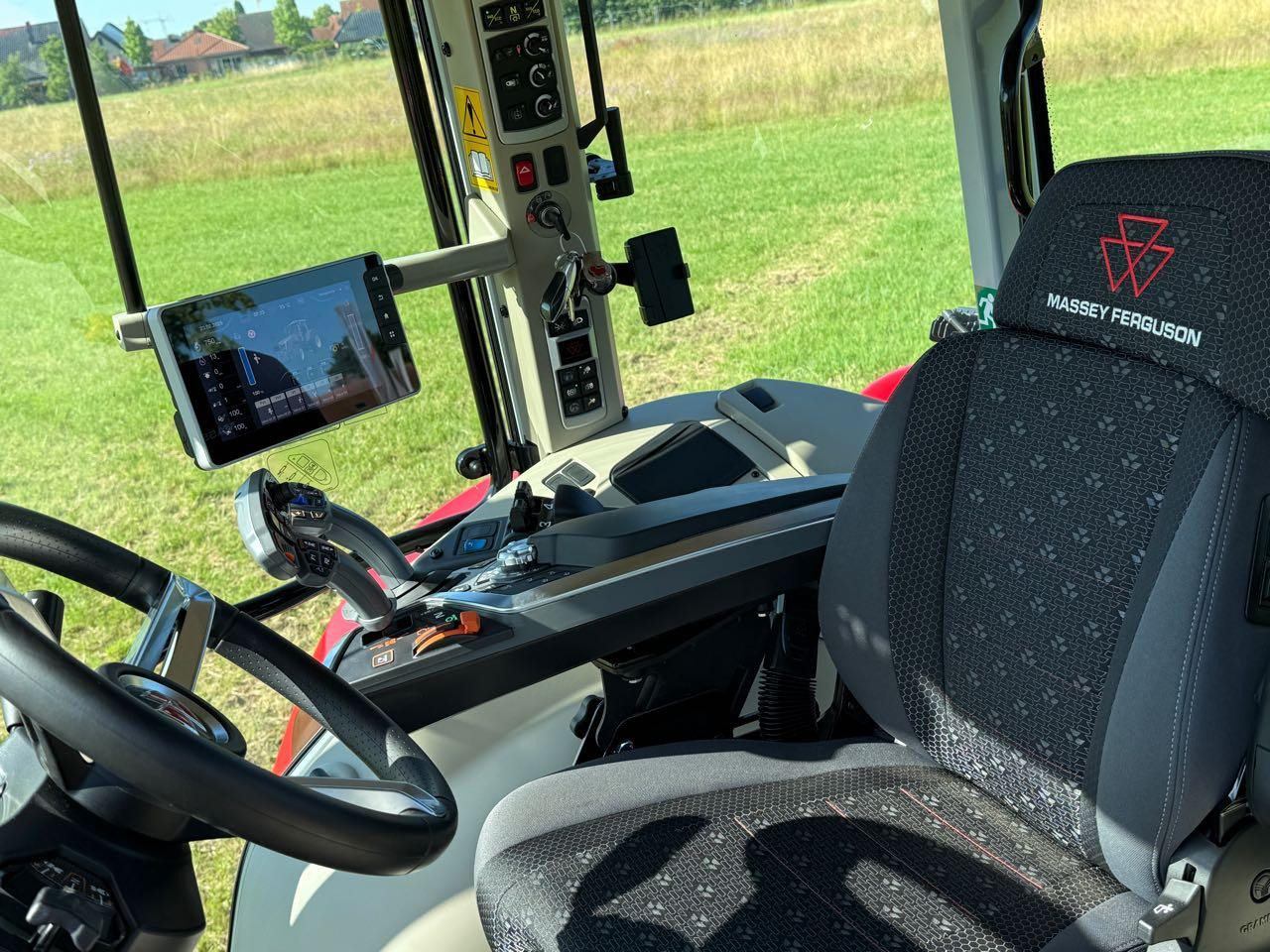 Massey Ferguson MF 6S.165 DYNA-VT - Traktor: billede 4 Massey Ferguson MF 6S.165 DYNA-VT - Traktor: billede 4