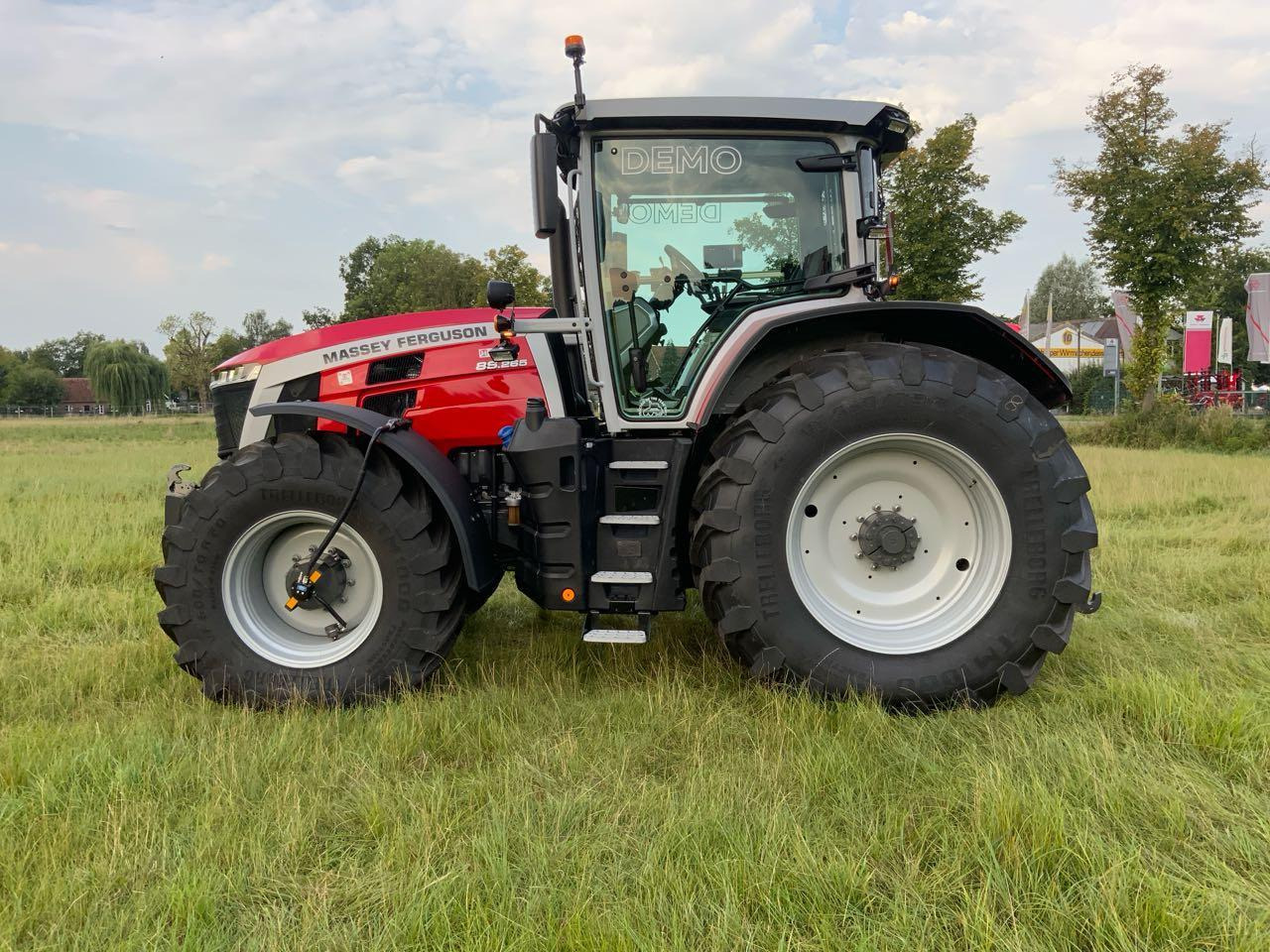 Massey Ferguson MF 8S.265 DYNA-VT - Traktor: billede 5 Massey Ferguson MF 8S.265 DYNA-VT - Traktor: billede 5