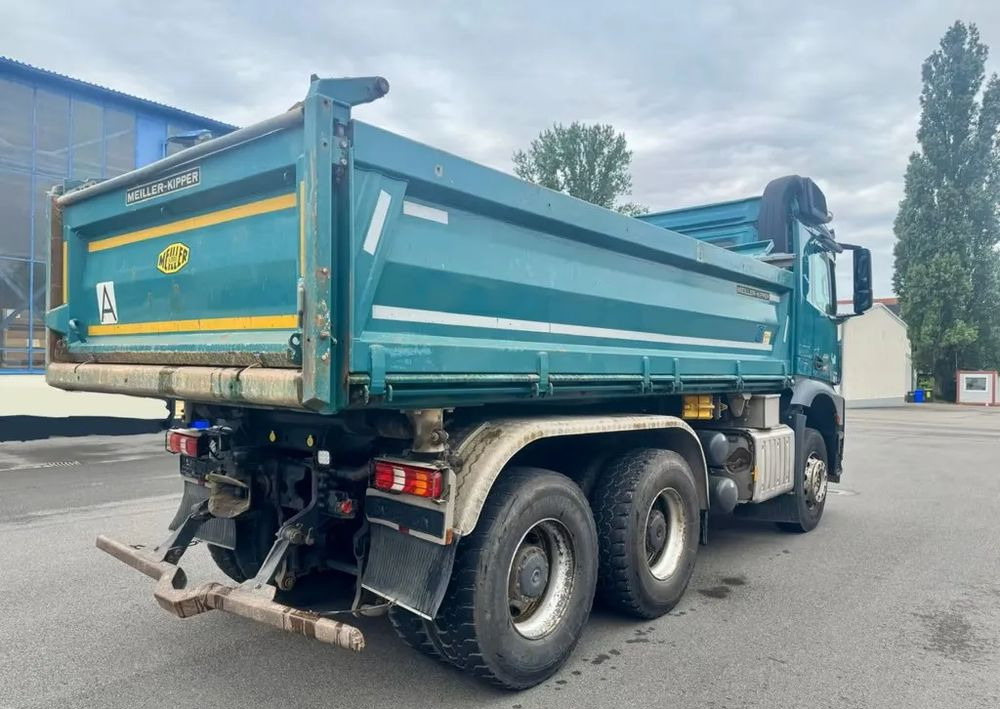 Mercedes-Benz Arocs 2646 6x4 – Wywrotka trójstronna Meiller / Bordmatik / Euro6 - Tipvogn lastbil: billede 4 Mercedes-Benz Arocs 2646 6x4 – Wywrotka trójstronna Meiller / Bordmatik / Euro6 - Tipvogn lastbil: billede 4