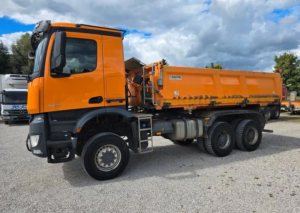 Mercedes-Benz Arocs 3345 6x6 Allrad / Bordmatic – Wywrotka Dautel | 449 KM | - Tipvogn lastbil: billede 4 Mercedes-Benz Arocs 3345 6x6 Allrad / Bordmatic – Wywrotka Dautel | 449 KM | - Tipvogn lastbil: billede 4