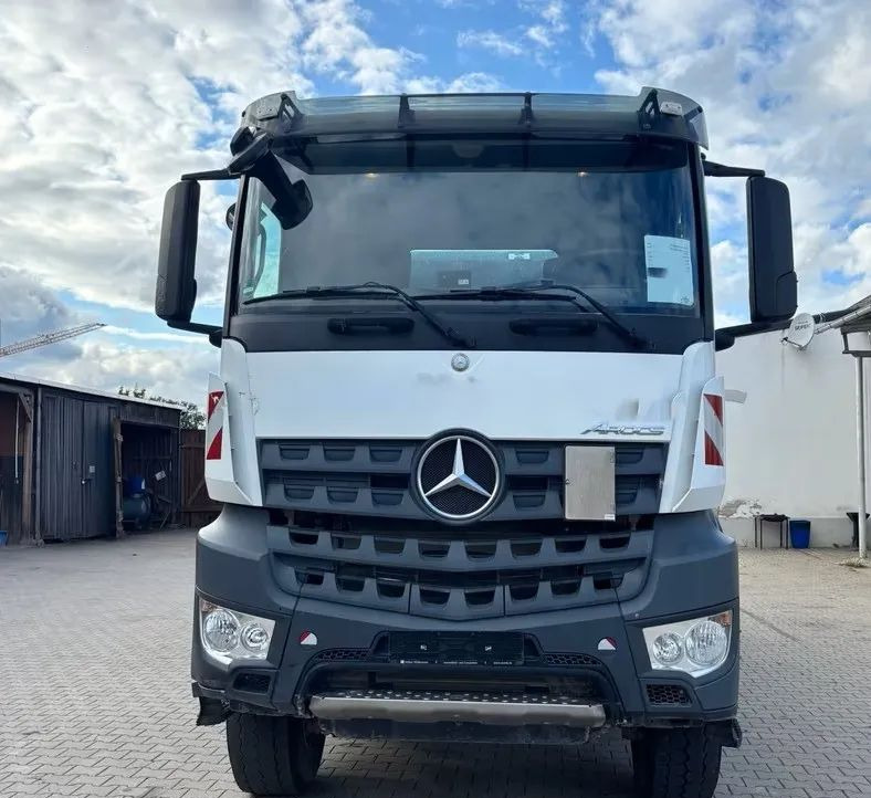 Mercedes-Benz Mercedes-Benz Arocs 4145AK 8x6 Allrad | Wywrotka Schmitz Mulda z hydrauliczną zabudową kiprującą | Euro 6c | Przebieg: 144 249 km !!!! - Tipvogn lastbil: billede 4 Mercedes-Benz Mercedes-Benz Arocs 4145AK 8x6 Allrad | Wywrotka Schmitz Mulda z hydrauliczną zabudową kiprującą | Euro 6c | Przebieg: 144 249 km !!!! - Tipvogn lastbil: billede 4