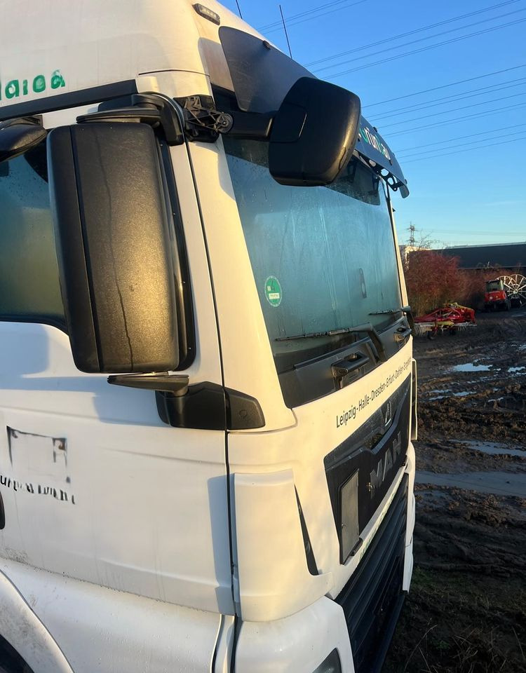 MAN TGX 500 KM (2017) / EURO 6 + Naczepa wywrotka 3-osiowa CARNEHL (2021) / oś podnoszona - Trækker, Tipvogn sættevogn: billede 3 MAN TGX 500 KM (2017) / EURO 6 + Naczepa wywrotka 3-osiowa CARNEHL (2021) / oś podnoszona - Trækker, Tipvogn sættevogn: billede 3