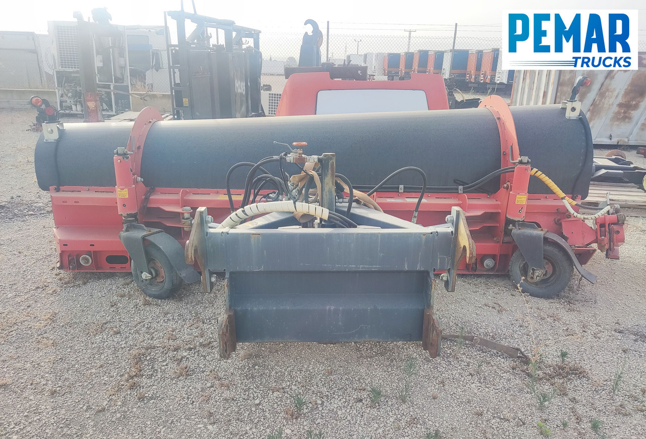 MAHLERS ROSSO 2000 37KP - Afisningsmaskine til fly: billede 3 MAHLERS ROSSO 2000 37KP - Afisningsmaskine til fly: billede 3