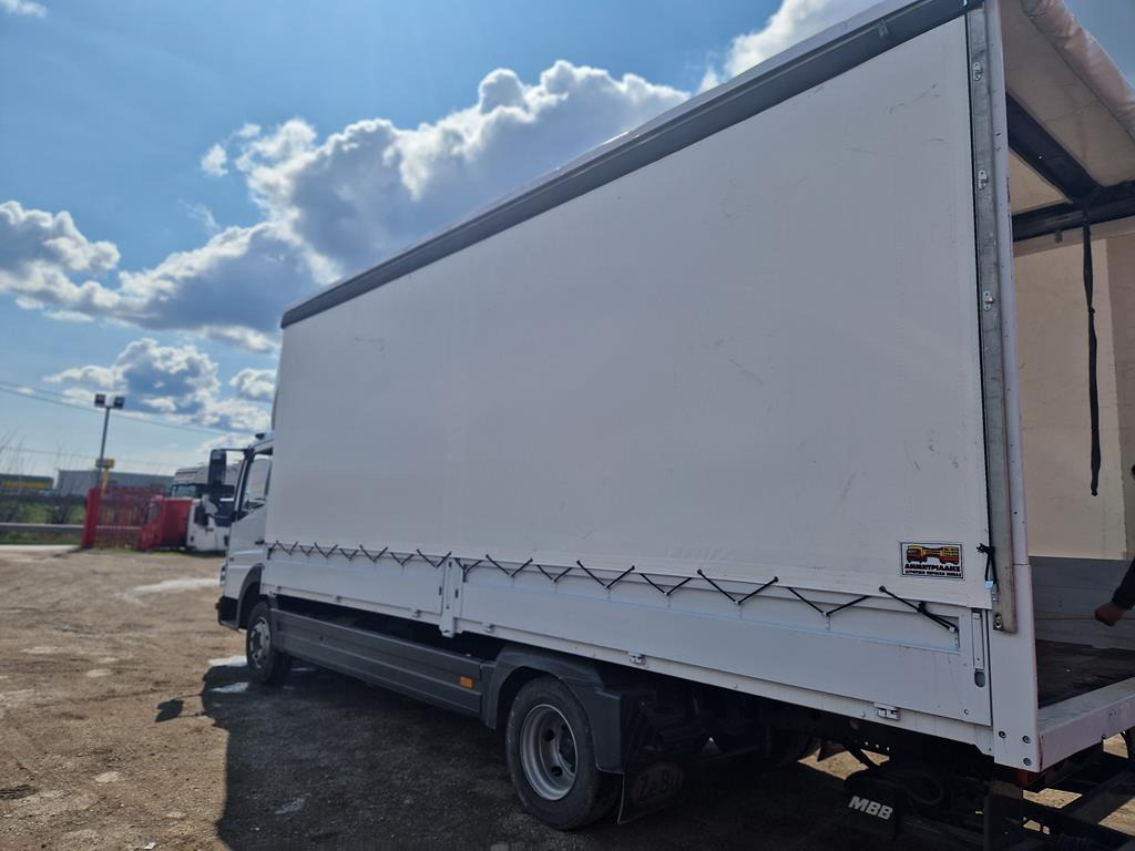 MERCEDES-BENZ ATEGO 816 - Lastbil med presenning: billede 4 MERCEDES-BENZ ATEGO 816 - Lastbil med presenning: billede 4