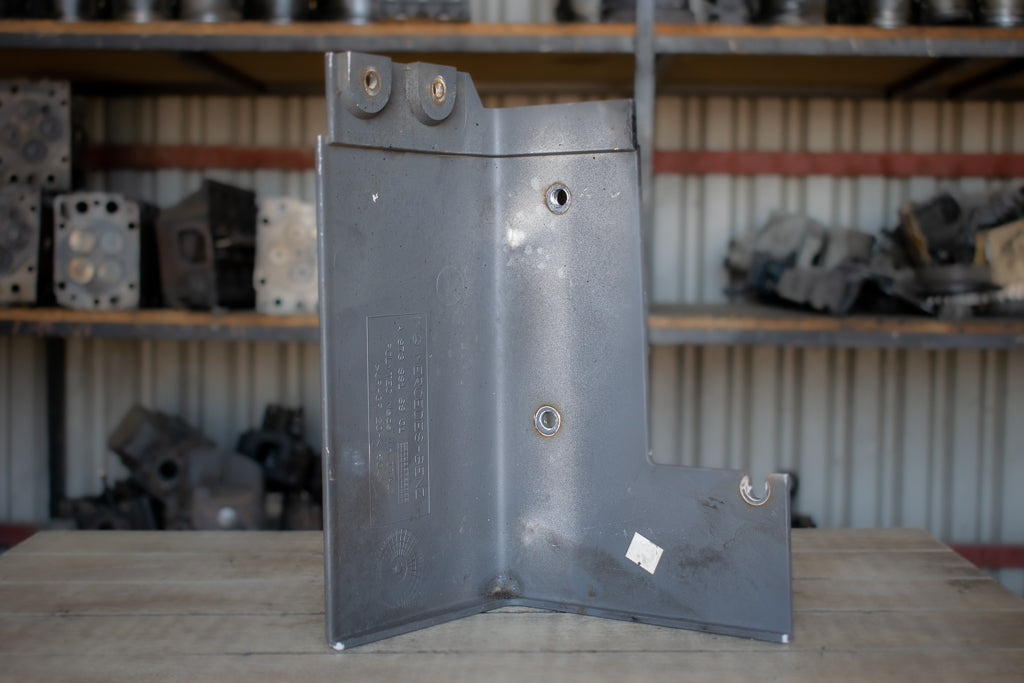 MERCEDES-BENZ ATEGO CABIN FRONT FENDER EXTENSION - Skærm for Lastbil: billede 2 MERCEDES-BENZ ATEGO CABIN FRONT FENDER EXTENSION - Skærm for Lastbil: billede 2