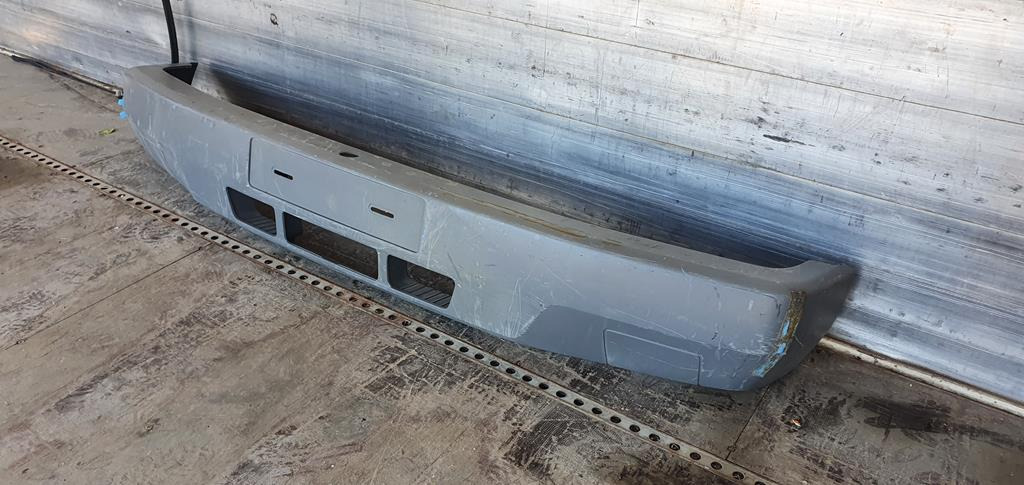 MERCEDES-BENZ VARIO - Kofanger for Lastbil: billede 2 MERCEDES-BENZ VARIO - Kofanger for Lastbil: billede 2