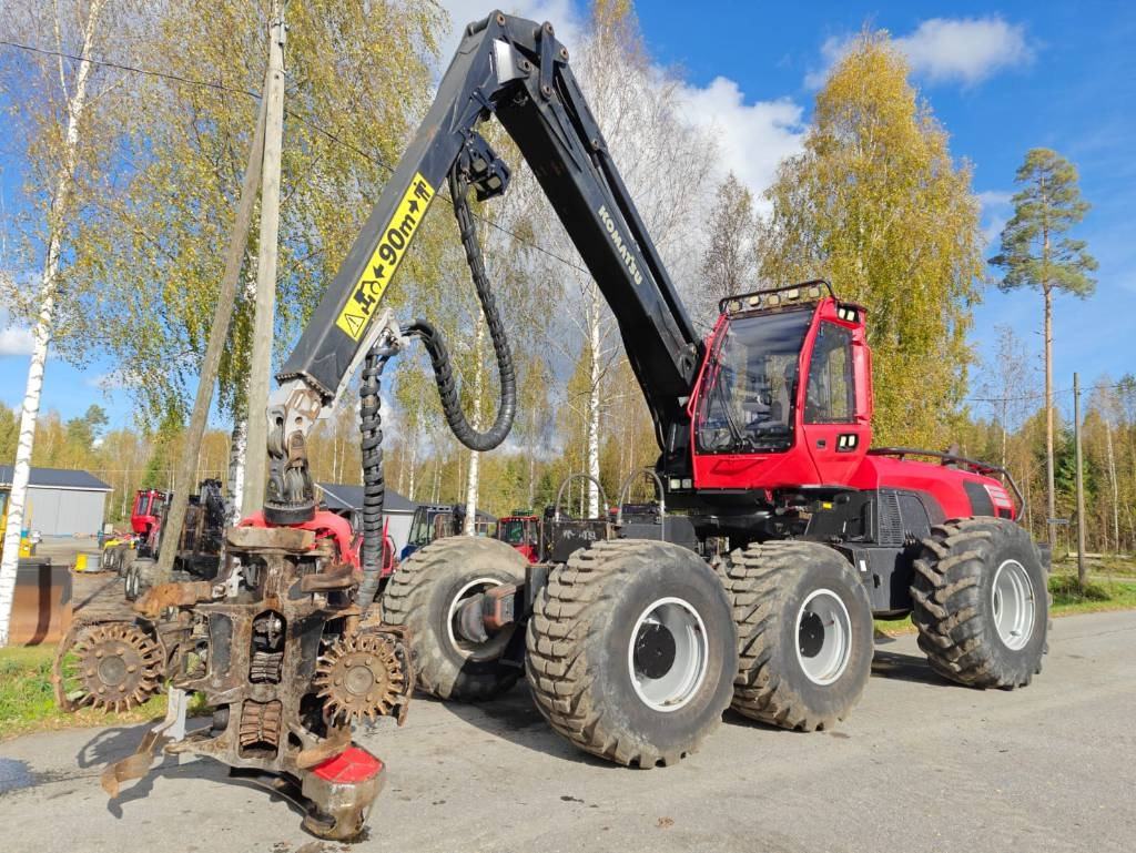 Komatsu 951 - Skovmaskine: billede 1 Komatsu 951 - Skovmaskine: billede 1