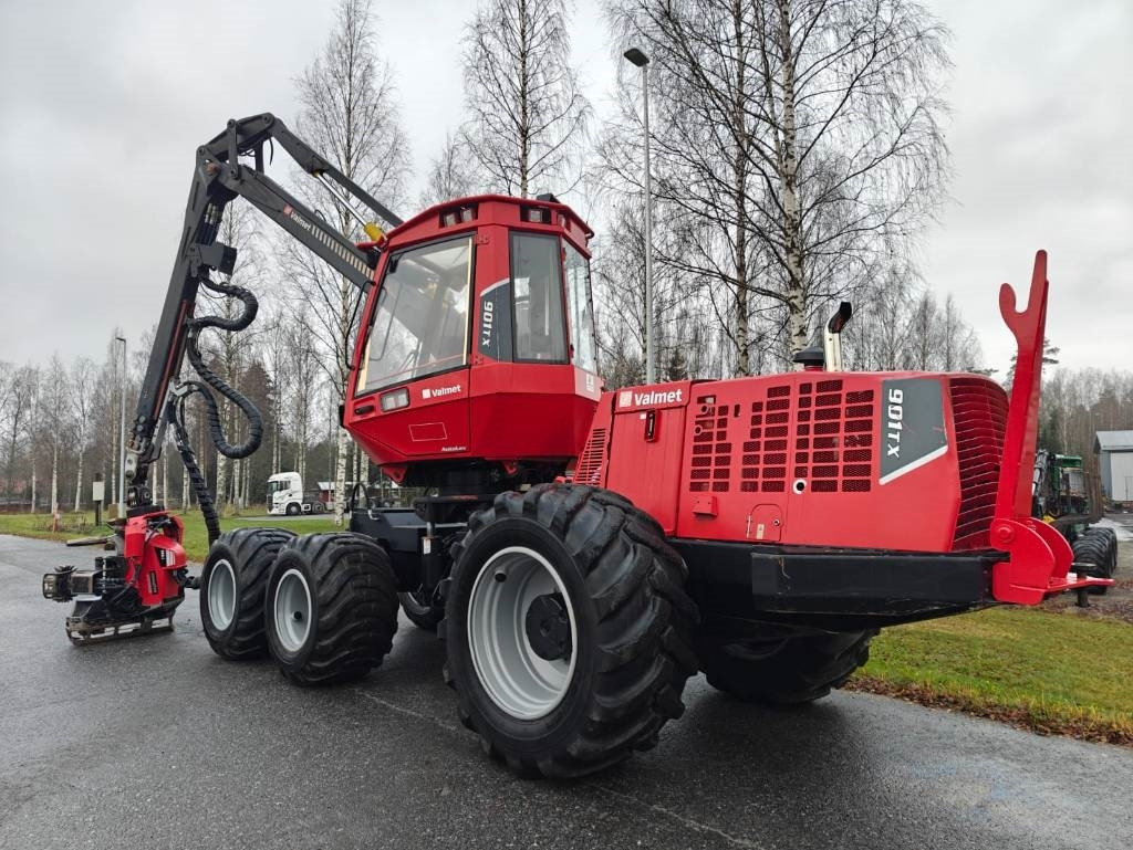 Valmet 901TX - Skovmaskine: billede 3 Valmet 901TX - Skovmaskine: billede 3