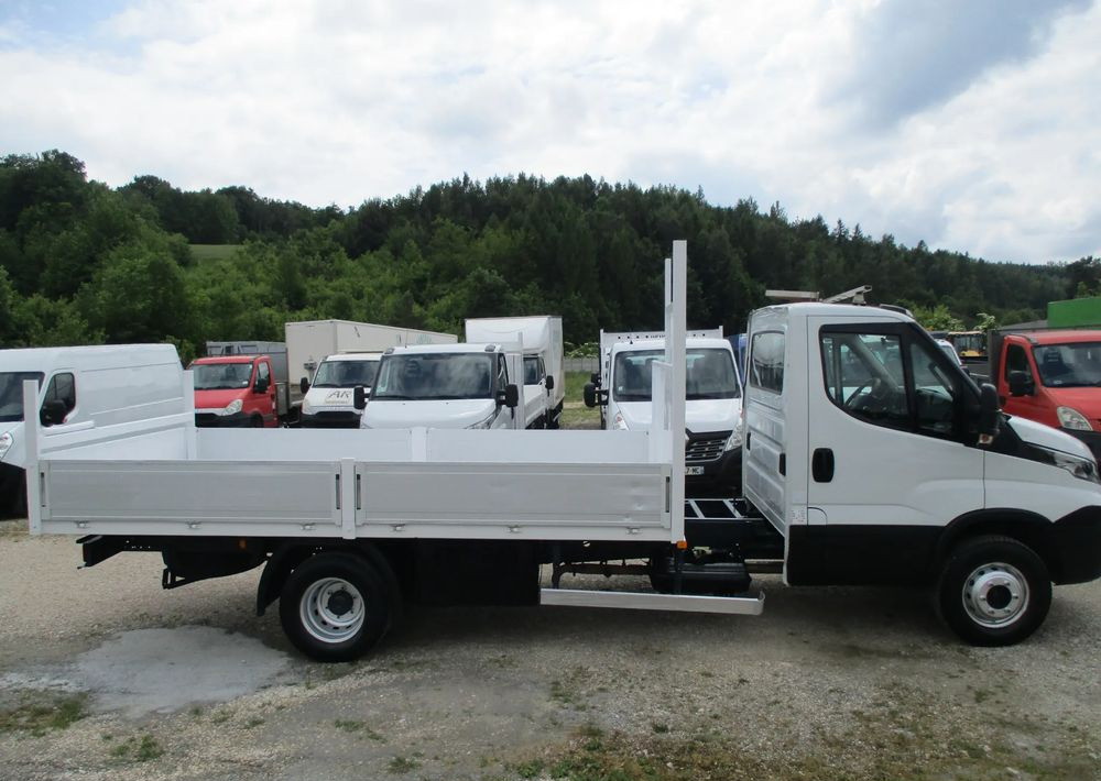 Iveco Daily 3.0 na bliźniaku 70C18 skrzynia, laweta, rama, HDS, 70-180 kiper - Lastbil med lad: billede 2 Iveco Daily 3.0 na bliźniaku 70C18 skrzynia, laweta, rama, HDS, 70-180 kiper - Lastbil med lad: billede 2