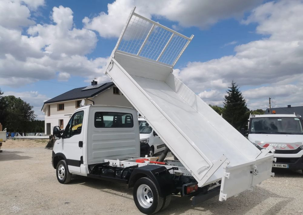 Iveco Daily 35C11 Kiper wywrotka Hak Bliźniak sprowadzony 35C12 - Ladbil med tip: billede 5 Iveco Daily 35C11 Kiper wywrotka Hak Bliźniak sprowadzony 35C12 - Ladbil med tip: billede 5