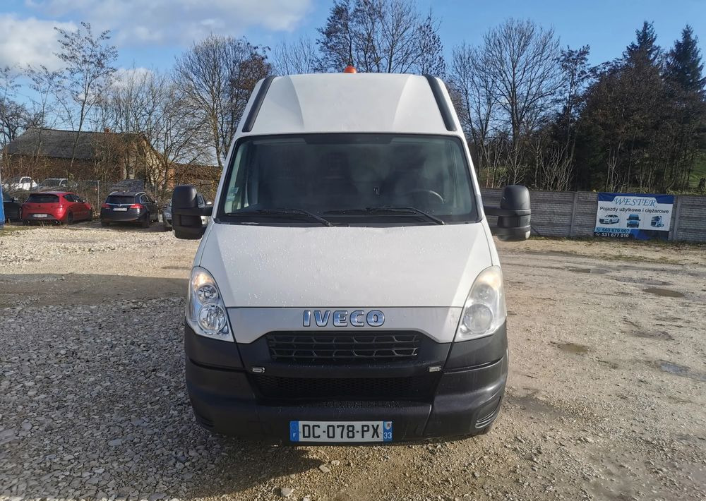 Iveco Daily 35C15 blaszak 3.0-150KM blizniak L3H3 długi Hak - Varevogn: billede 2 Iveco Daily 35C15 blaszak 3.0-150KM blizniak L3H3 długi Hak - Varevogn: billede 2