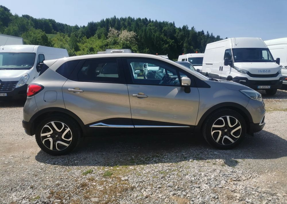 Renault Captur 0.9 Energy TCe Intens - SUV: billede 3 Renault Captur 0.9 Energy TCe Intens - SUV: billede 3