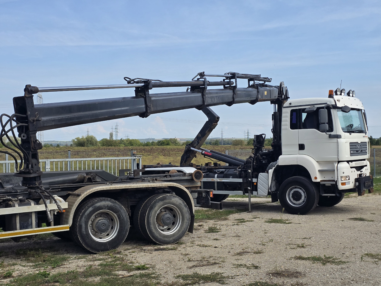 MAN TGA 26.440 6X6 / HOOK SYSTEM / HIAB 166D REMOTE SPECIAL PRICE ONLY THIS YEAR - Lastbil kroghejs, Lastbil med kran: billede 4 MAN TGA 26.440 6X6 / HOOK SYSTEM / HIAB 166D REMOTE SPECIAL PRICE ONLY THIS YEAR - Lastbil kroghejs, Lastbil med kran: billede 4