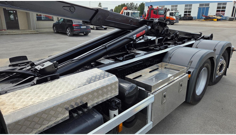 Leje en Mercedes-Benz Actros 2543 6X2*4 Mercedes-Benz Actros 2543 6X2*4: billede 6 Leje en Mercedes-Benz Actros 2543 6X2*4 Mercedes-Benz Actros 2543 6X2*4: billede 6