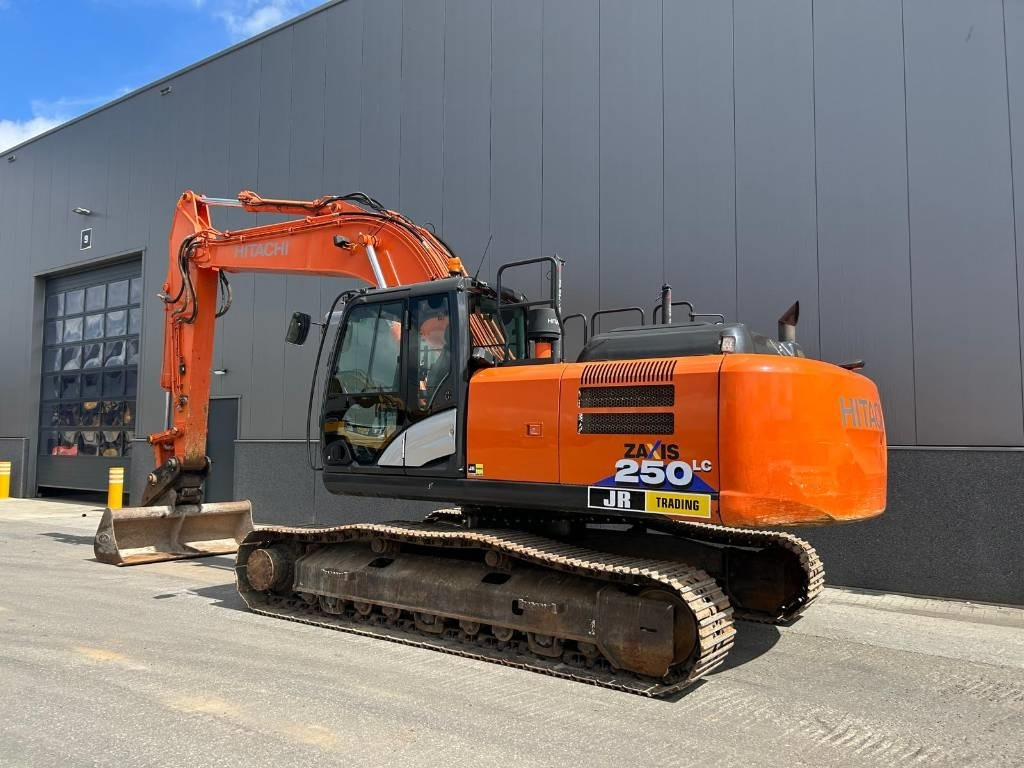 Hitachi ZX 250 LC-6 (GPS Prepared) - Bæltegravemaskine: billede 3 Hitachi ZX 250 LC-6 (GPS Prepared) - Bæltegravemaskine: billede 3