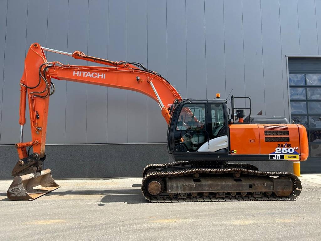 Hitachi ZX 250 LC-6 (GPS Prepared) - Bæltegravemaskine: billede 1 Hitachi ZX 250 LC-6 (GPS Prepared) - Bæltegravemaskine: billede 1