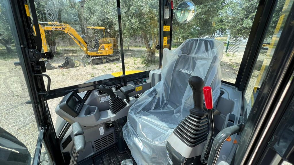 Minigravemaskine Komatsu PC45 MR-5: billede 7 Minigravemaskine Komatsu PC45 MR-5: billede 7