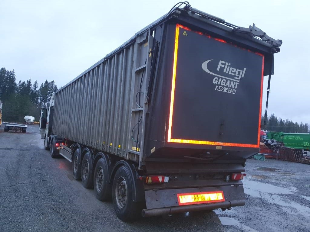 Fliegel Gigant työntölavakärry ,60kuutiota, push-off - Walking floor sættevogn: billede 2 Fliegel Gigant työntölavakärry ,60kuutiota, push-off - Walking floor sættevogn: billede 2